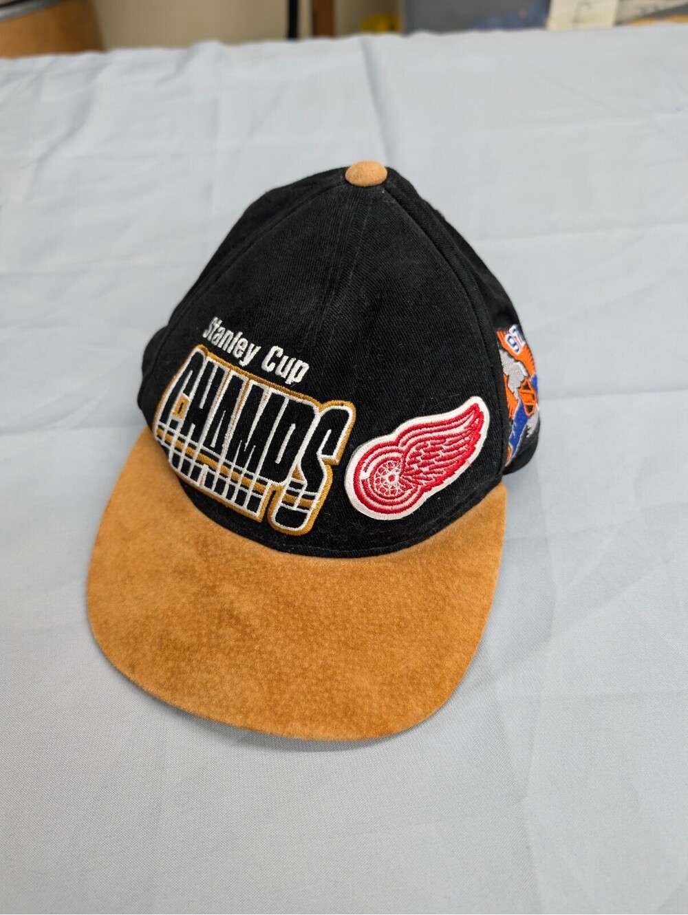 Detroit Red Wings Starter Stanley Cup Hat Vintage Suede Brim